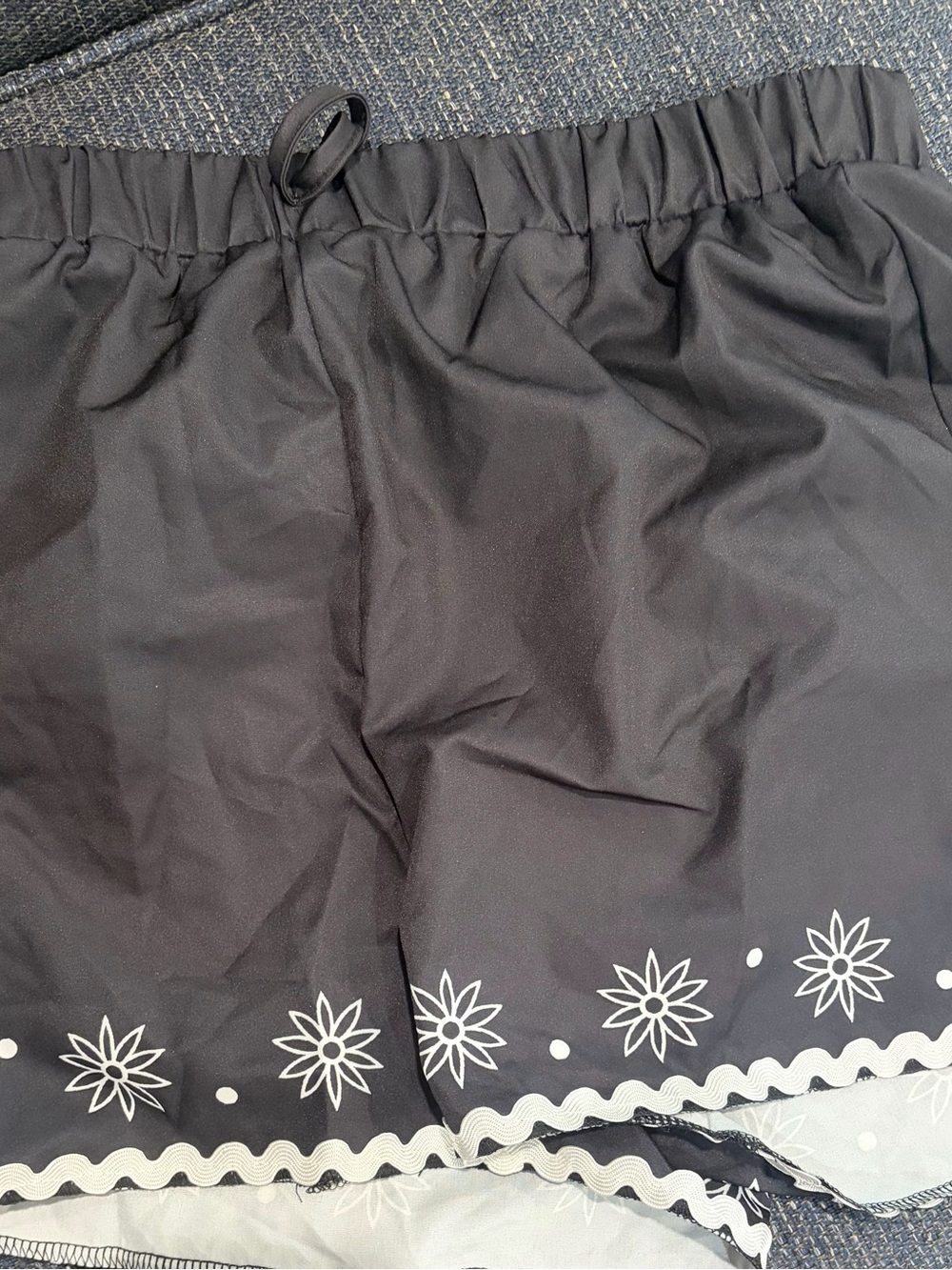 SHEIN Black 3 piece Skort set with White Floral Trim